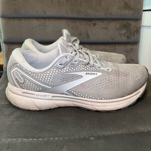 Brooks Ghost 14 Gray Running Shoes Men’s Size 9.5